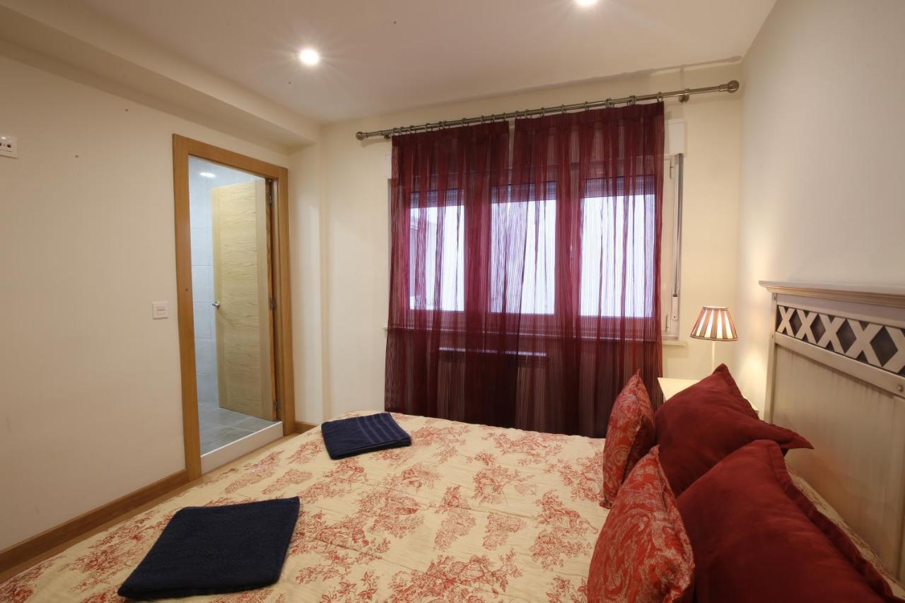 Apartamento Oviedo San Melchor エクステリア 写真